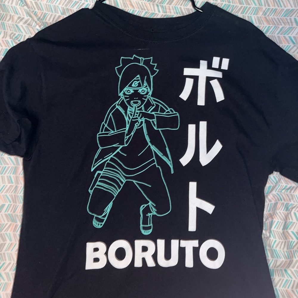 Graphic t